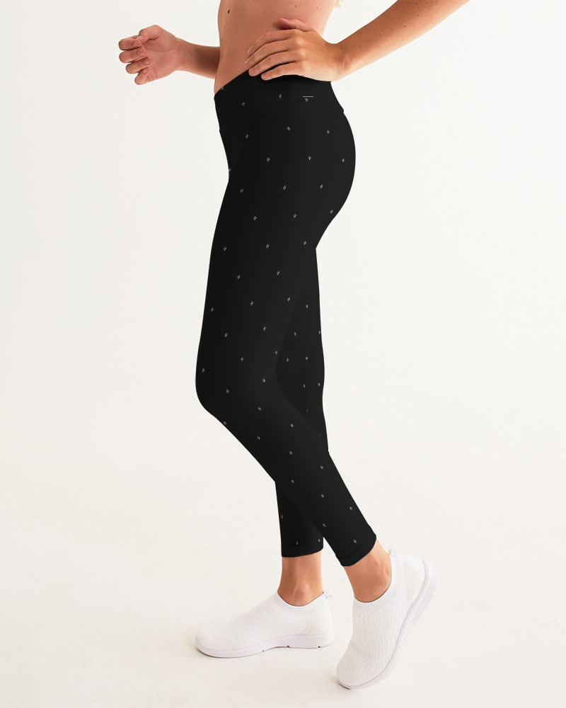 Elegant Multicolored Dots Yoga Short Pants with a Small Inner